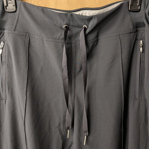 Calvin Klein Performance stretch pants - Picture 3 of 3